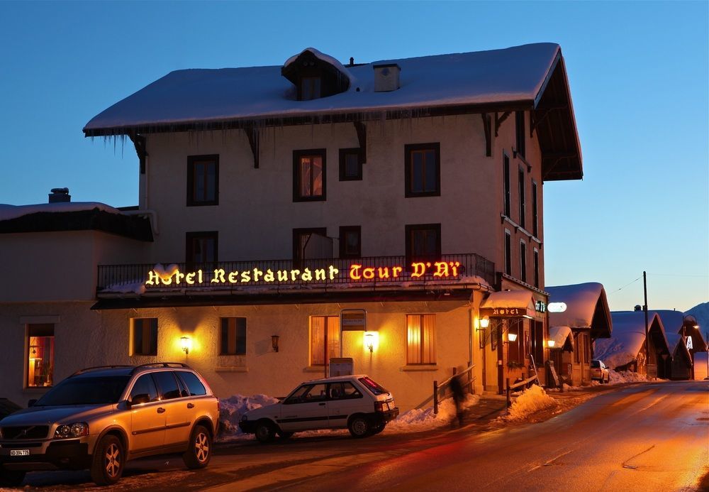 Hotel La Tour D'Ai 레셍 외부 사진