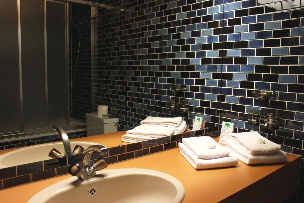 Hotel La Tour D'Ai 레셍 객실 사진